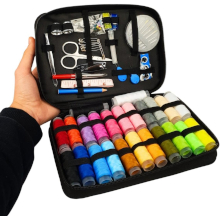 KIT CUCITO CON ASTUCCIO 90 PEZZI